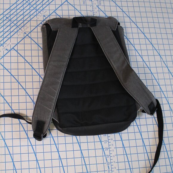 HEX Charcoal Canvas Alliance MacBook Pro Backpack, Gray - Picture 6 of 10